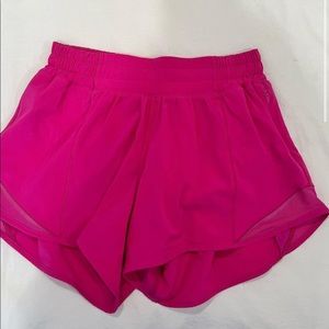 lululemon sonic pink hotty hots